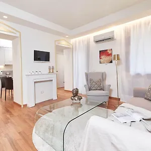  Apartment Appartamentopalladio140 Italy